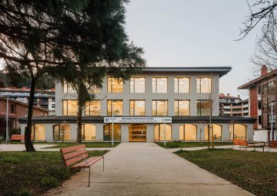 2502  /  Beldarrain  /  Centro de Salud  /  Aretxabaleta