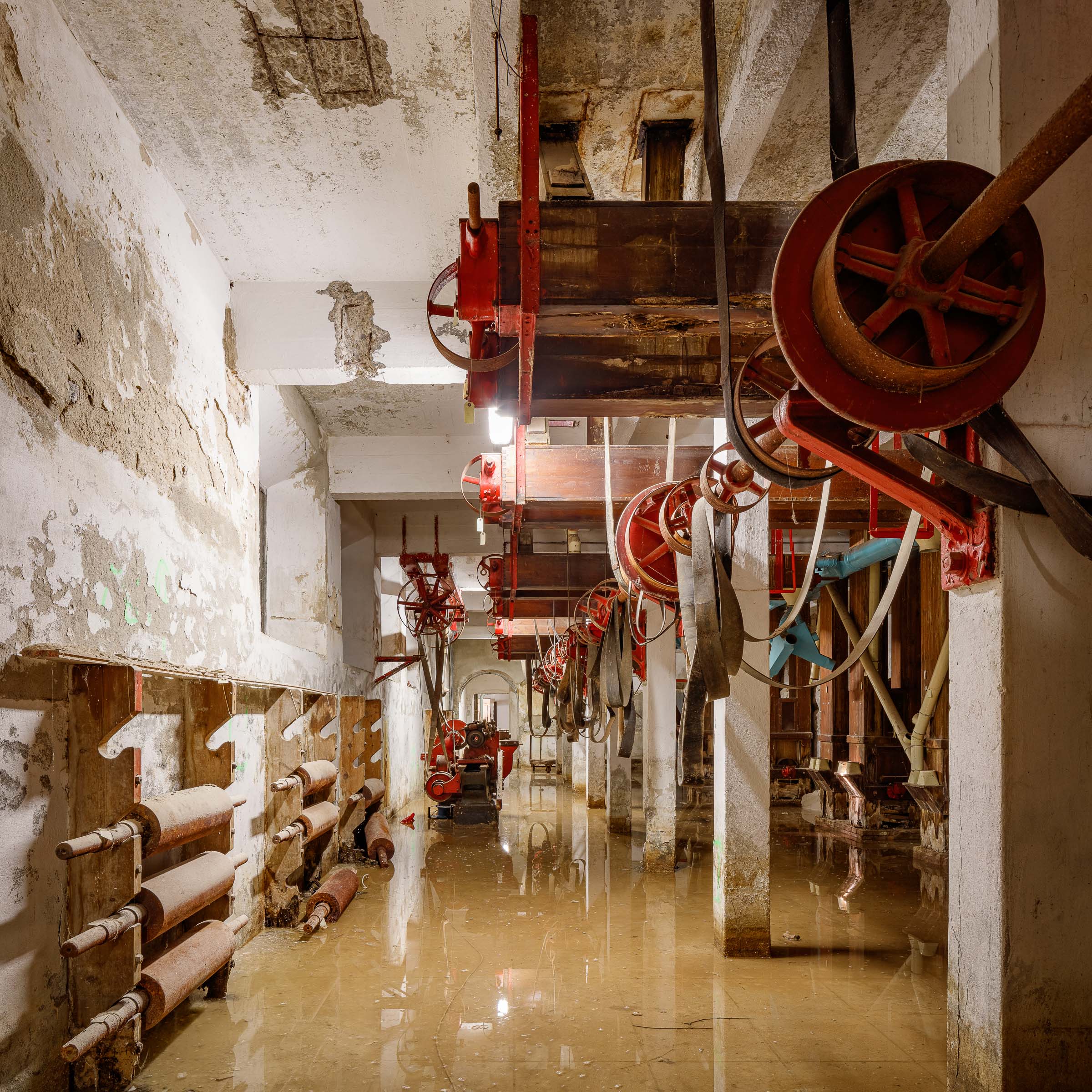 Aitor Estévez, aitorestevez, architectural photography, architecture photography, arkitektura, arquitectura, arquitectura catalana, catalan architecture, catalunya, cervera, concrete, construcción, construction, cooperativa, edificio, engineering, estructura, farinera, fotografía de arquitectura, hormigón, industrial, ingeniería, lleida, madera, maillart, martinell, structure